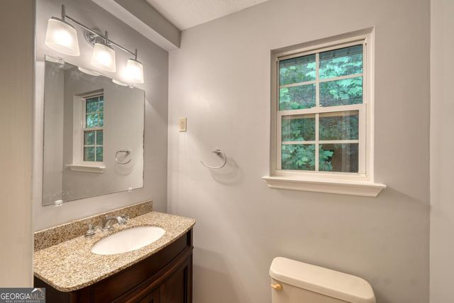 20 Eagle Heights Road, Hiawassee, GA 30546