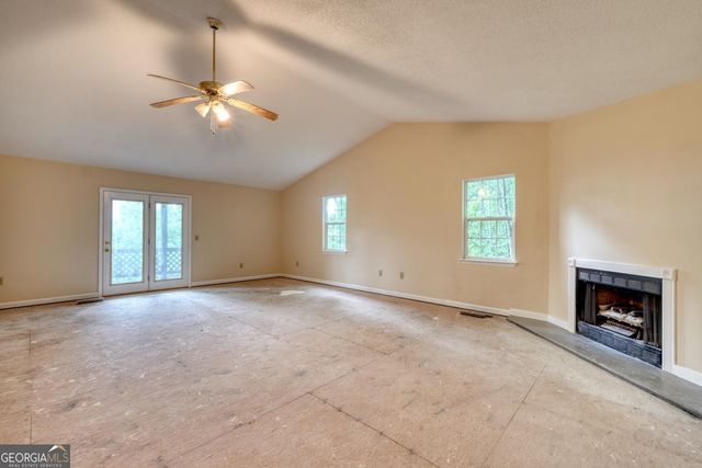 20 Eagle Heights Road, Hiawassee, GA 30546