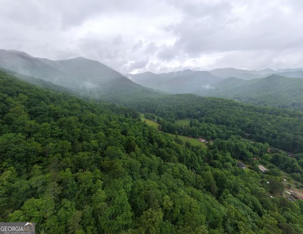 20 Eagle Heights Road, Hiawassee, GA 30546