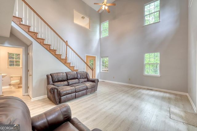 20 Eagle Heights Road, Hiawassee, GA 30546