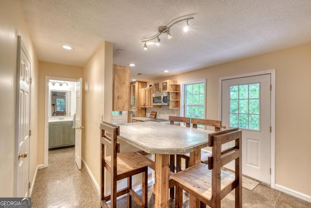 20 Eagle Heights Road, Hiawassee, GA 30546
