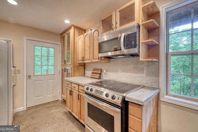 20 Eagle Heights Road, Hiawassee, GA 30546