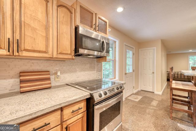 20 Eagle Heights Road, Hiawassee, GA 30546