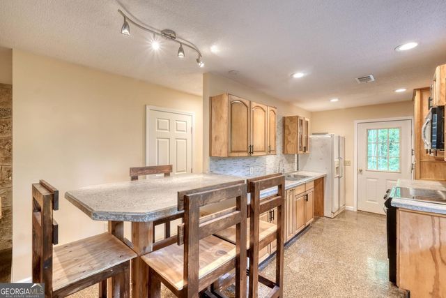 20 Eagle Heights Road, Hiawassee, GA 30546