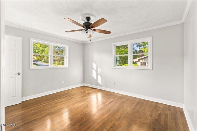 301 Carolyn Circle, Bristol, TN 37620