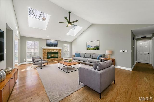 53 Log Hill Lane, Ballwin, MO 63011