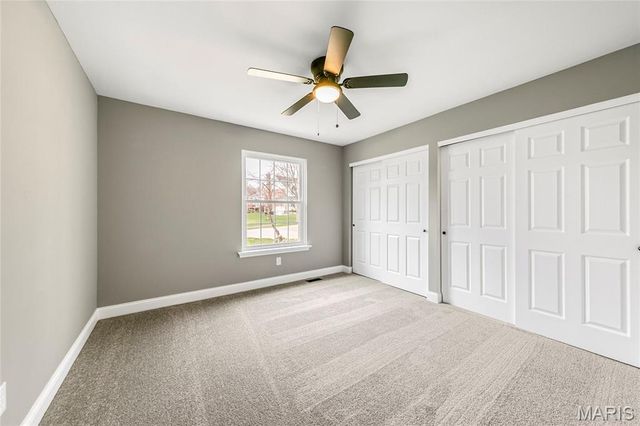 53 Log Hill Lane, Ballwin, MO 63011