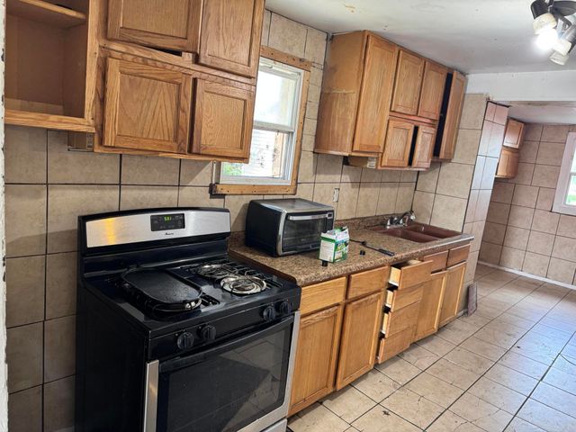 1319 Indiana Street, Hammond, IN 46320