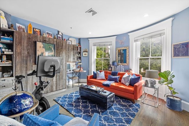 578 Massachusetts Ave 3, Boston, MA 02118