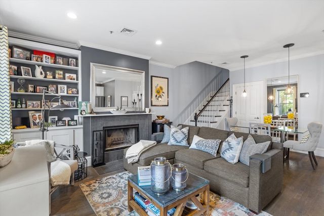 578 Massachusetts Ave 3, Boston, MA 02118