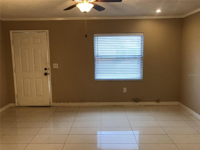 30 LAKE VILLA WAY, Kissimmee, FL 34743