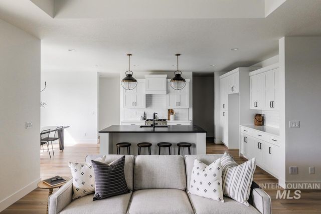 10302 Stony Oak Ct., Nampa, ID 83687