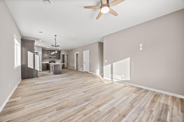 1916 Buffalo Run Road, Buffalo, MN 55313