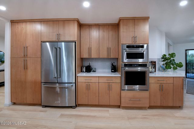 7135 N Skyway Drive, Tucson, AZ 85718