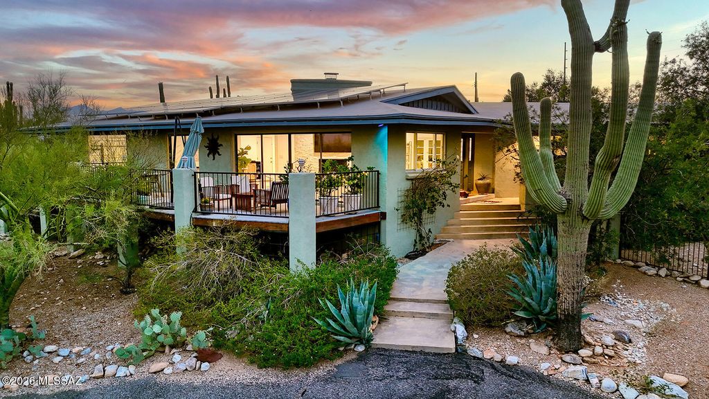 7135 N Skyway Drive, Tucson, AZ 85718