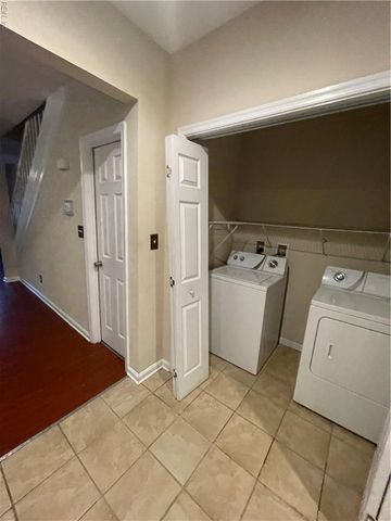 2806 Kimball TER, Norfolk, VA 23504