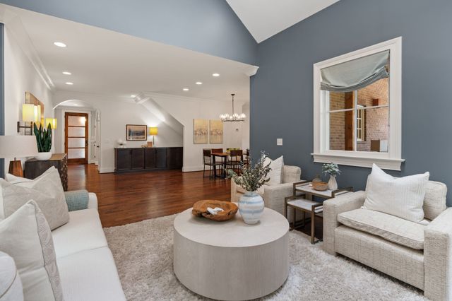 504 Lynnwood Blvd, Nashville, TN 37205