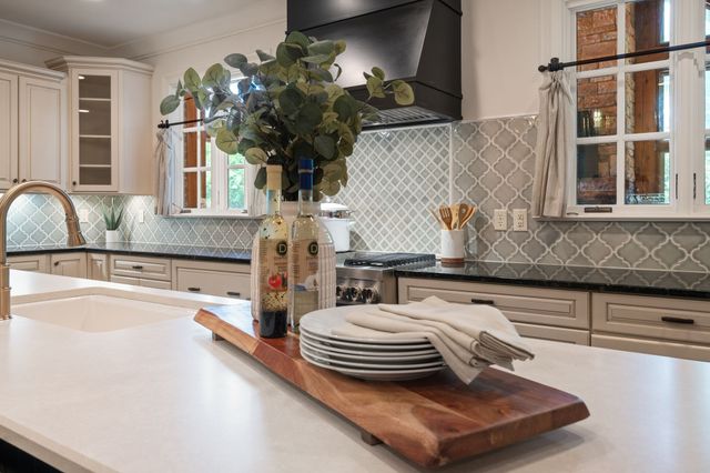 504 Lynnwood Blvd, Nashville, TN 37205