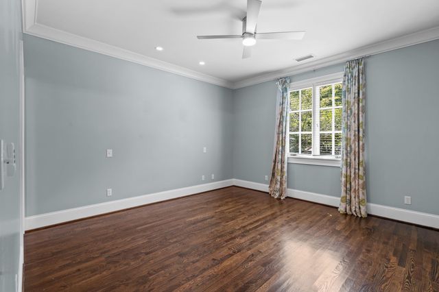 504 Lynnwood Blvd, Nashville, TN 37205