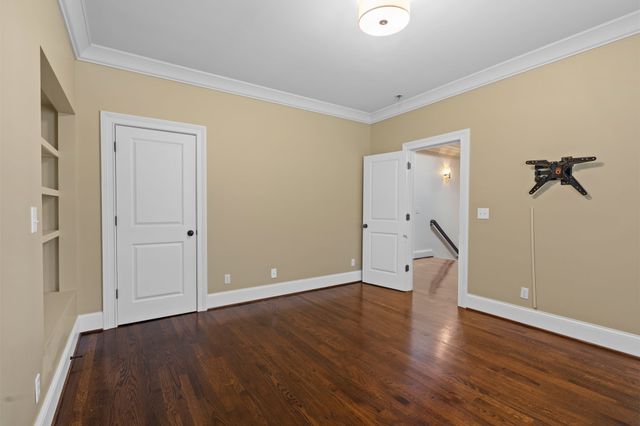 504 Lynnwood Blvd, Nashville, TN 37205