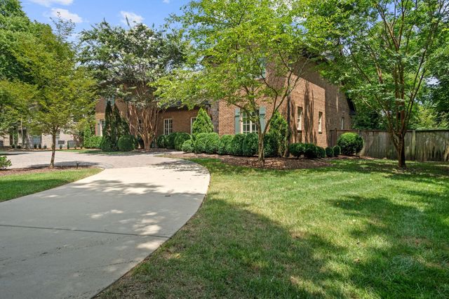 504 Lynnwood Blvd, Nashville, TN 37205