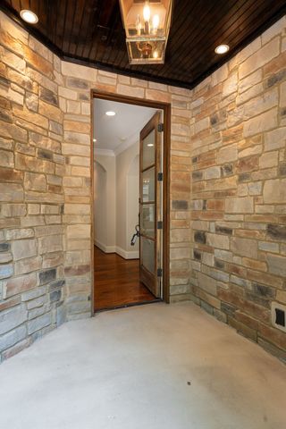 504 Lynnwood Blvd, Nashville, TN 37205