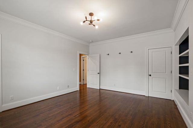 504 Lynnwood Blvd, Nashville, TN 37205