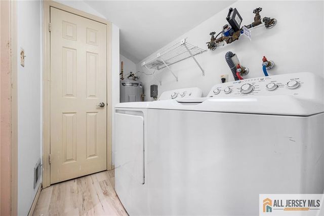 11 Rothwell Drive 11D, Monroe, NJ 08831