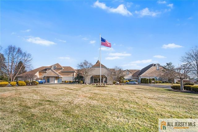 11 Rothwell Drive 11D, Monroe, NJ 08831