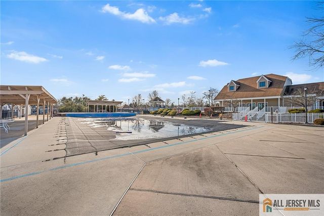 11 Rothwell Drive 11D, Monroe, NJ 08831