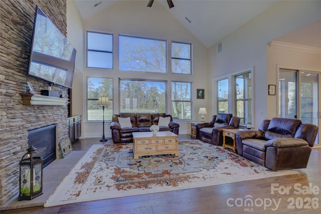 13211 Feale Court, Charlotte, NC 28278