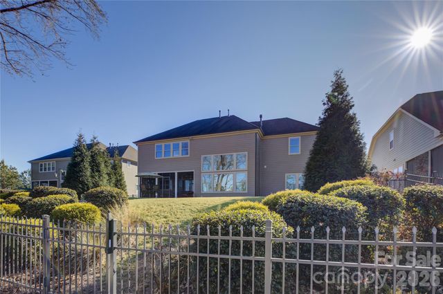 13211 Feale Court, Charlotte, NC 28278