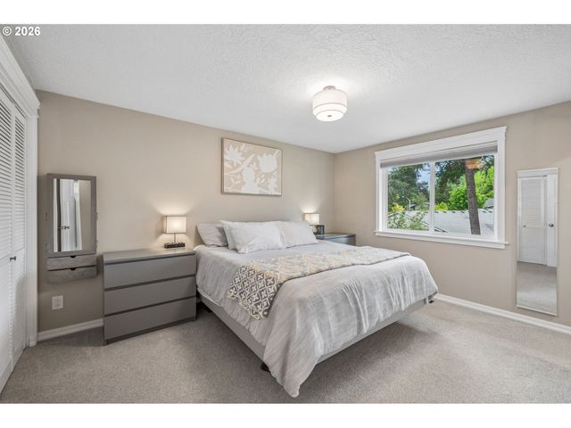 6330 Sw FISHER Ave, Beaverton, OR 97008