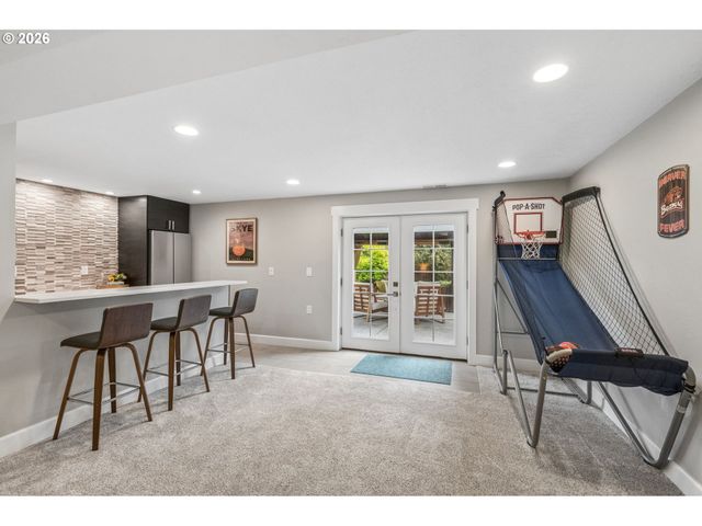 6330 Sw FISHER Ave, Beaverton, OR 97008
