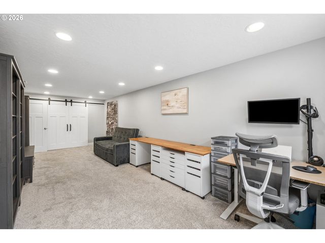 6330 Sw FISHER Ave, Beaverton, OR 97008