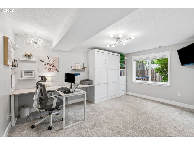 6330 Sw FISHER Ave, Beaverton, OR 97008