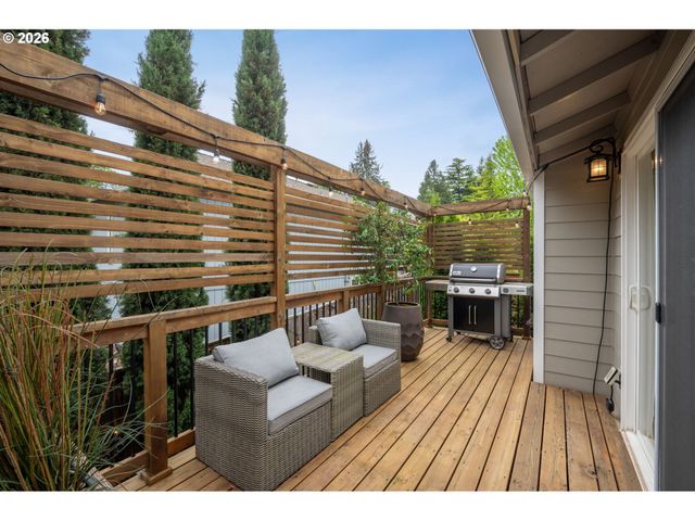 6330 Sw FISHER Ave, Beaverton, OR 97008