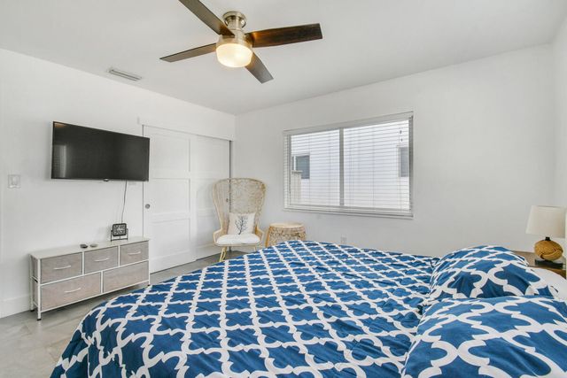 1182 Beach Road, Singer Island, FL 33404