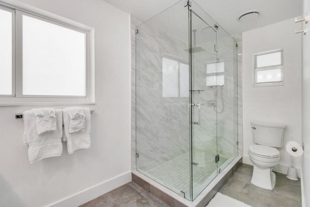 1182 Beach Road, Singer Island, FL 33404