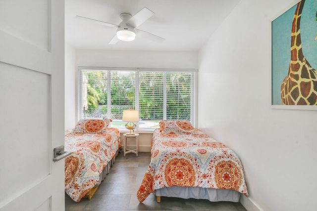 1182 Beach Road, Singer Island, FL 33404