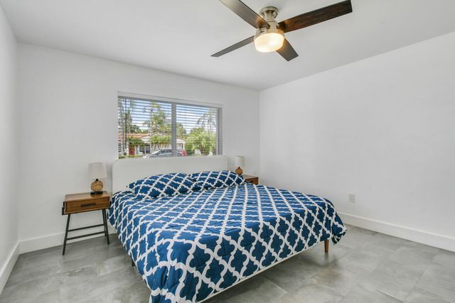 1182 Beach Road, Singer Island, FL 33404