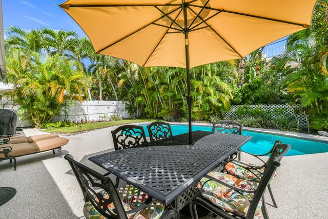 1182 Beach Road, Singer Island, FL 33404