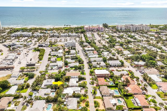 1182 Beach Road, Singer Island, FL 33404
