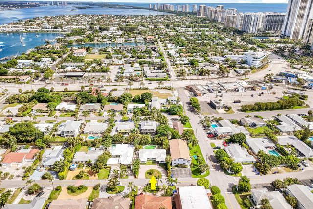 1182 Beach Road, Singer Island, FL 33404