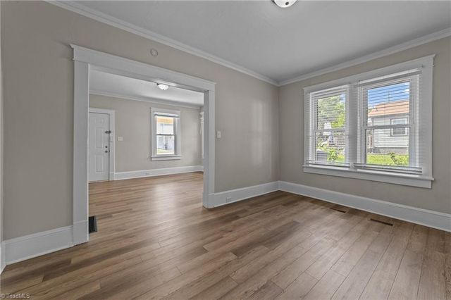 907 Gregory Street, Greensboro, NC 27403