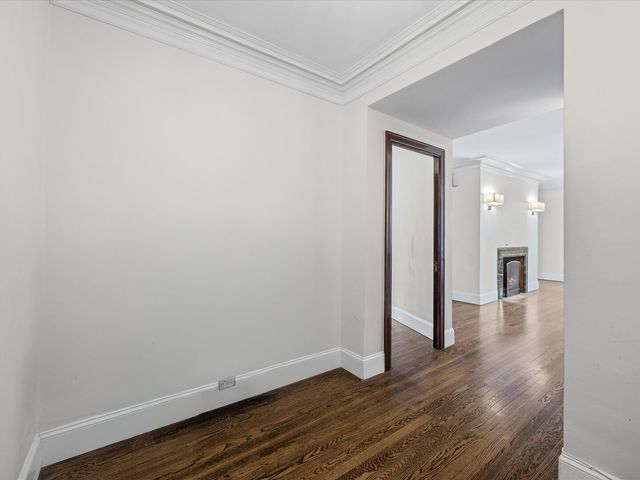6334 N Sheridan Road 3F, Chicago, IL 60660