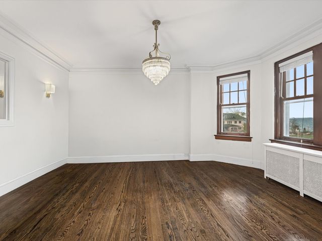 6334 N Sheridan Road 3F, Chicago, IL 60660