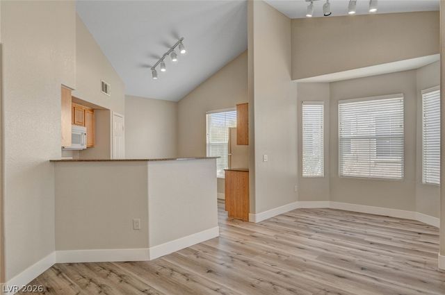 10550 West ALEXANDER Road 2216, Las Vegas, NV 89129