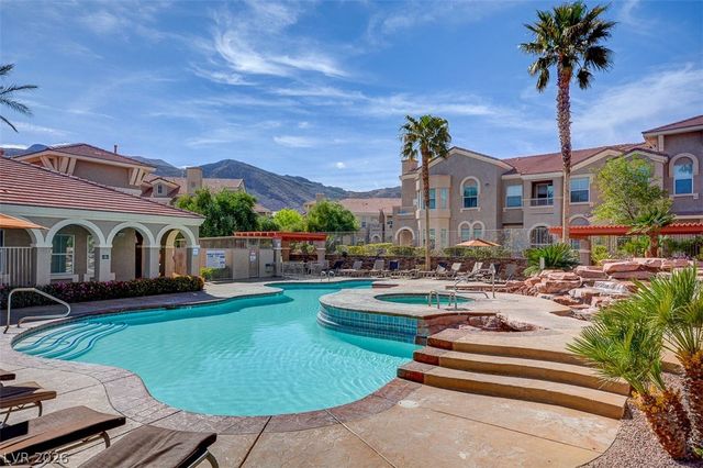 10550 West ALEXANDER Road 2216, Las Vegas, NV 89129