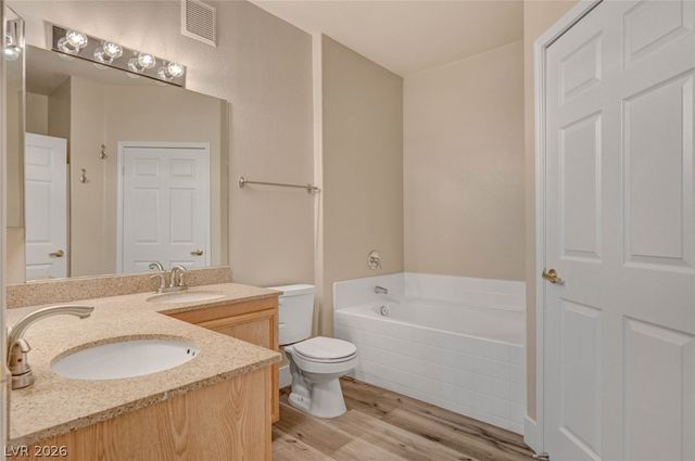 10550 West ALEXANDER Road 2216, Las Vegas, NV 89129